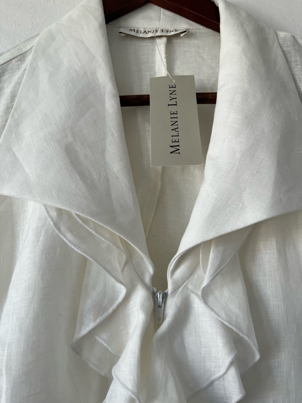 NWT Melanie Lyne 100% Linen Ruffle Jacket | White | Waterfall Front | Bell Cuff - Picture 3 of 9
